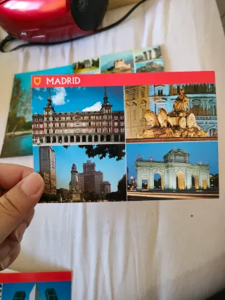 Lote de postales Madrid y Escocia