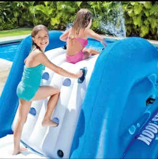 Tobogán Hinchable Piscina INTEX