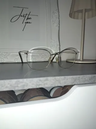 Gafas de metal doradas graduadas