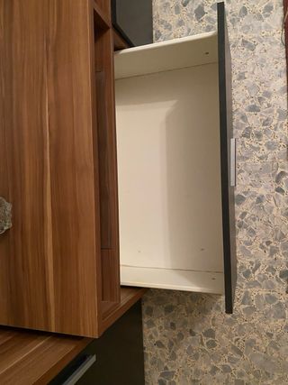 Mueble de salón madera y cristal