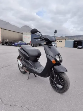 Yamaha Neos 49cc Ciclomotor Negro