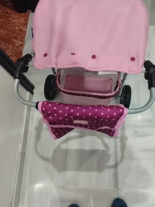Carrito de muñecas rosa 8 euros hasta domingo