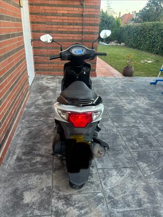 SYM JET4 50R 2T Ciclomotor Scooter