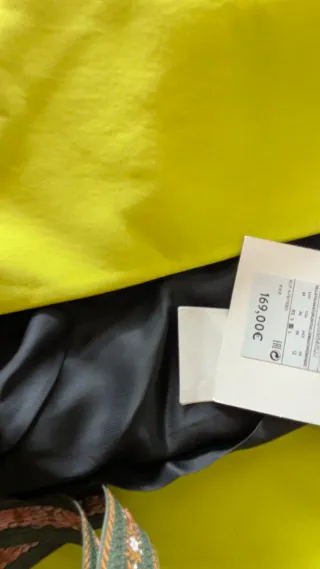 Traje Massimo Dutti  Amarillo Nuevo con etiquetas.