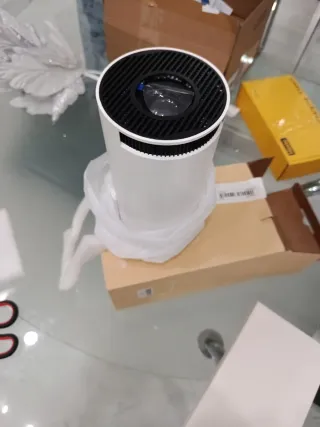 Proyector blanco