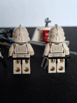 Lego Star Wars 7655 Clone Troopers Battle Pack (2)