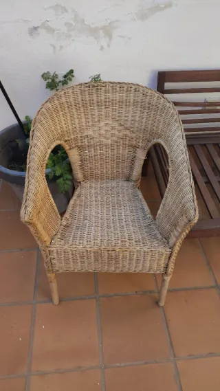 2 Sillas exterior mimbre y madera