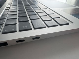 PORTATIL MICROSOFT SURFACE LAPTOP 13,8” 16GB 256GB