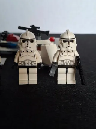 Lego Star Wars 7655 Clone Troopers Battle Pack (1)