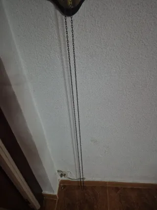 Reloj de pie antiguo de madera