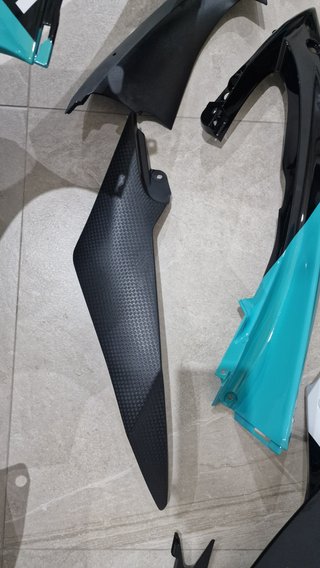 YAMAHA R6R 2008/2016 CARENADO PETRONAS