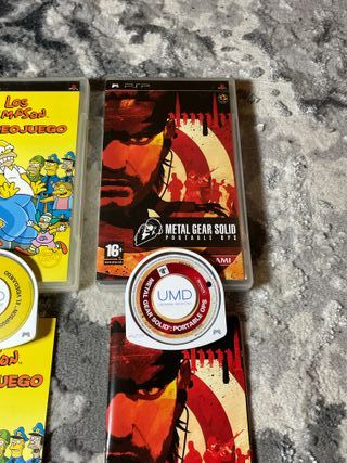 Lote 3 Juegos PSP: Simpsons, Metal Gear, Beta Bloc