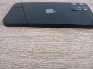 iPhone 12 Negro