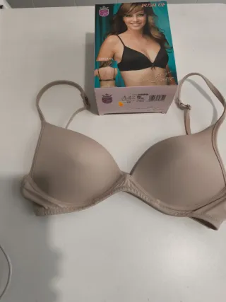 Sujetador Selene Adriana Push Up 90B Beige