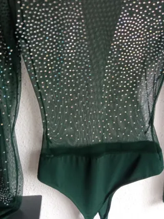 Body de pedrería verde y plateado