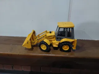 Retroexcavadora JCB 4CX