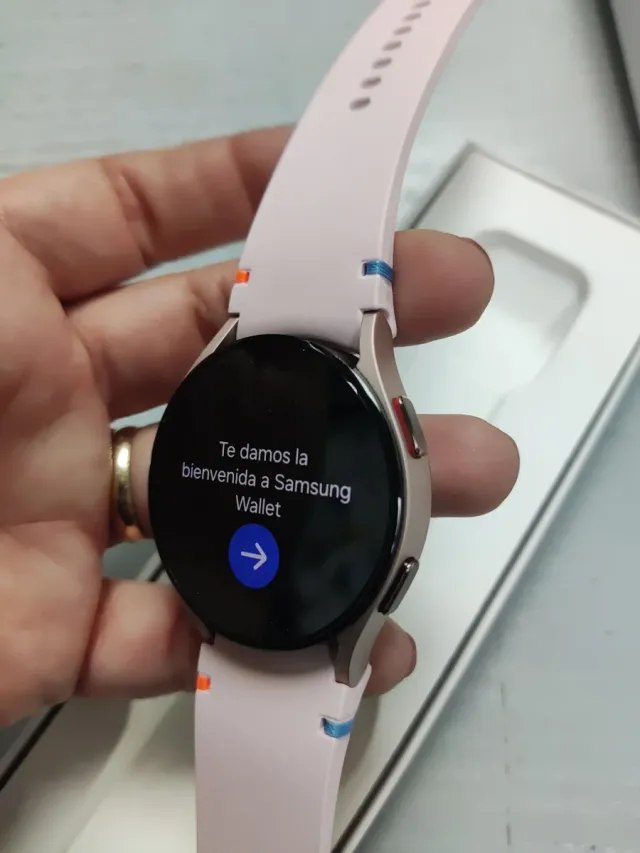 Samsung Galaxy Watch FE Oro/Rosa