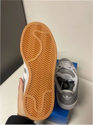 Adidas Campus 00s Gris Blanco Talla 36