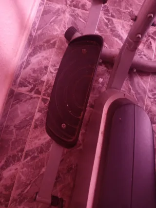 Bicicleta estática elíptica