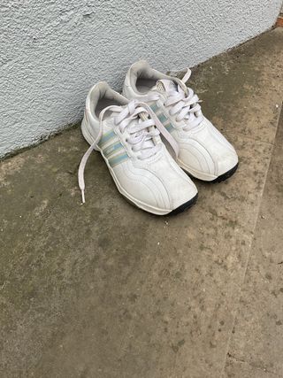 Zapatos de golf Adidas blancos Talla 34