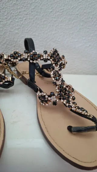 Sandali donna neri con strass n.37