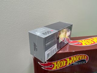 Mini GT Mercedes-Benz EQS 580 4Matic Azul