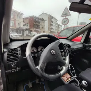 Opel Zafira OPC