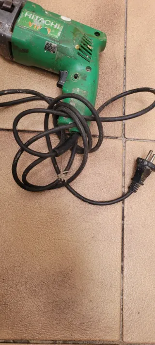 Taladro Hitachi