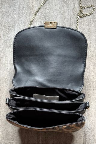 Bolso leopardo con cadena dorada tamaño pequeño