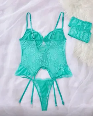 TALLA 3XL.CON ETIQUETA. Lencería sensual con ligas