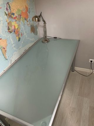 Escritorio IKEA Cristal Templado y Metal