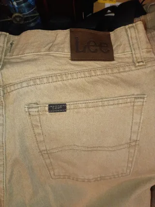 Pantalón Lee Beige