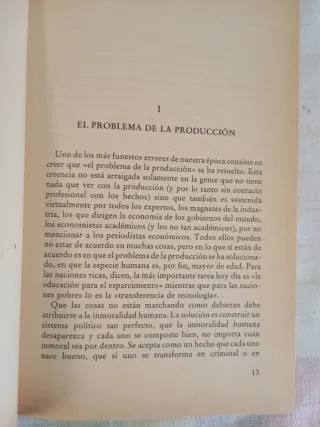 Libro "Lo pequeño es hermoso"