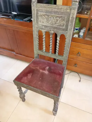 Silla antigua madera y terciopelo