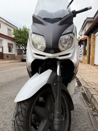 Yamaha XMAX 125 – 2014 – Buen estado