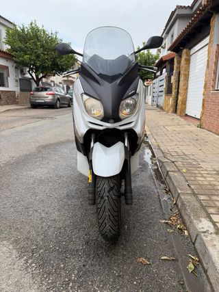Yamaha XMAX 125 – 2014 – Buen estado