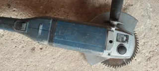 Amoladora Casals 2000W 230mm