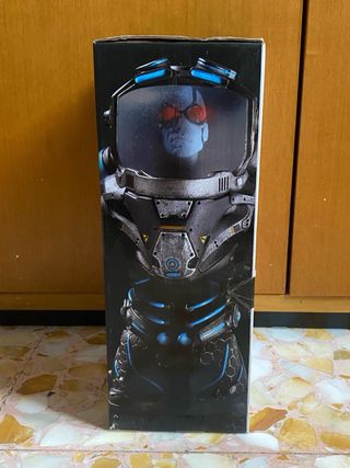 Action Figure Mister Freeze Batman Arkham Deluxe