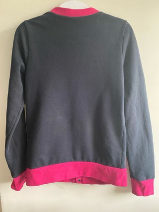 Sudadera Carhartt mujer negra y rosa