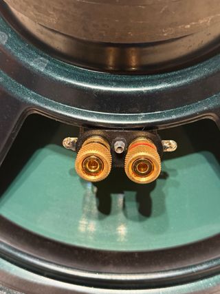 Subwofer , infinity . De alta calidad de 300rms