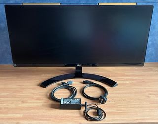 Monitor LG UltraWide 29 IPS Panoramico