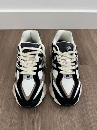 Tênis New Balance 9060 Preto e Branco