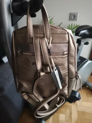 Mochila Dogsbybeluchy dorada con flecos