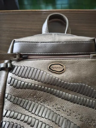 Mochila Dogsbybeluchy dorada con flecos