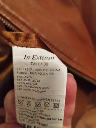 Chaqueta de piel marrón