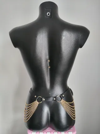 Cintura con catenelle oro regolabile