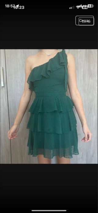 Vestido verde asimétrico volantes talla S