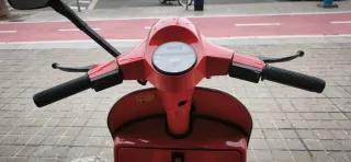 Vespa PX 200 Roja - Restaurada Profesional