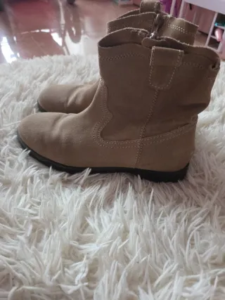 Botines Zara niña beige/marrón