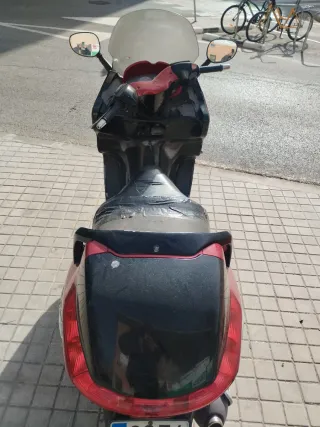 Scooter Piaggio X8 125cc - Piezas o Reparación